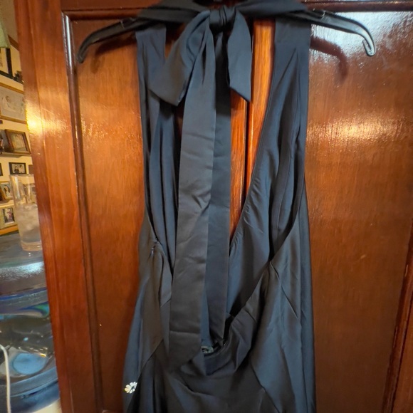 Women’s size 14 Donna Karan halter maxi dress navy/white - Picture 5 of 8